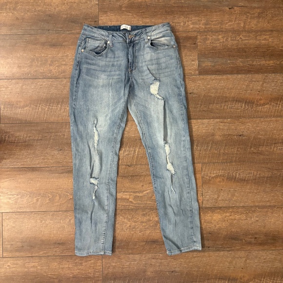 Altar'd State Distressed Jeans Sz 28 - Picture 1 of 4
